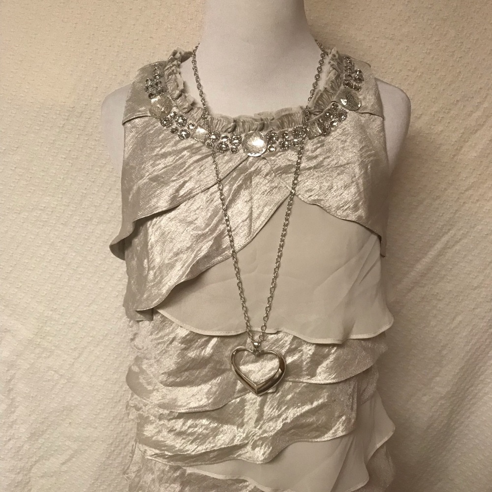 Dressbarn Collection - Picture 3 of 7